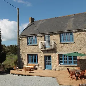 La Petite Aze Ferienhaus
